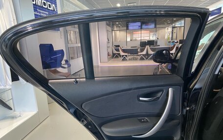 BMW 1 серия, 2011 год, 690 000 рублей, 12 фотография