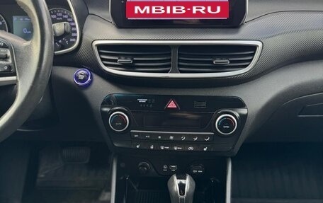 Hyundai Tucson III, 2018 год, 2 100 000 рублей, 16 фотография