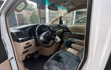 Toyota Alphard III, 2012 год, 3 500 000 рублей, 15 фотография