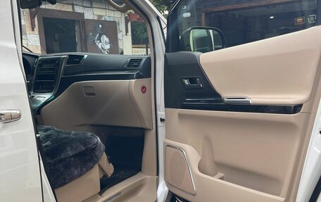Toyota Alphard III, 2012 год, 3 500 000 рублей, 18 фотография