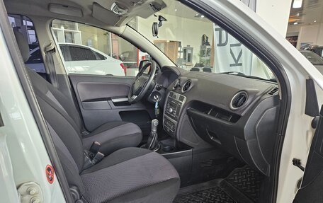 Ford Fusion I, 2011 год, 680 000 рублей, 20 фотография