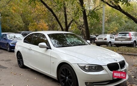 BMW 3 серия, 2012 год, 1 050 000 рублей, 2 фотография