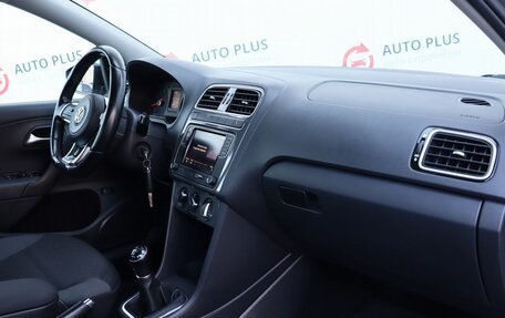 Volkswagen Polo VI (EU Market), 2018 год, 1 200 000 рублей, 10 фотография
