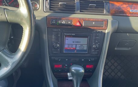Audi A6 allroad, 2001 год, 1 300 000 рублей, 16 фотография