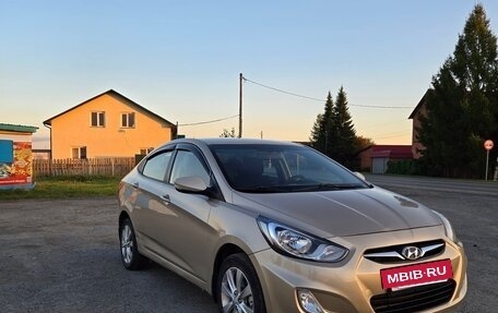 Hyundai Solaris II рестайлинг, 2011 год, 655 000 рублей, 8 фотография