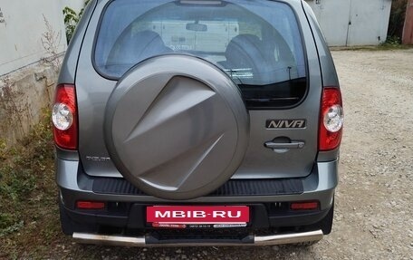 Chevrolet Niva I рестайлинг, 2012 год, 700 000 рублей, 4 фотография