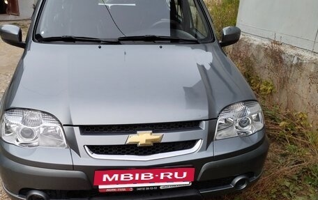 Chevrolet Niva I рестайлинг, 2012 год, 700 000 рублей, 6 фотография