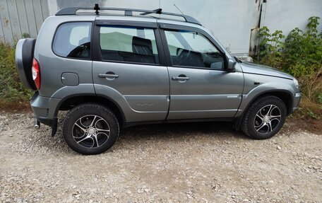 Chevrolet Niva I рестайлинг, 2012 год, 700 000 рублей, 13 фотография