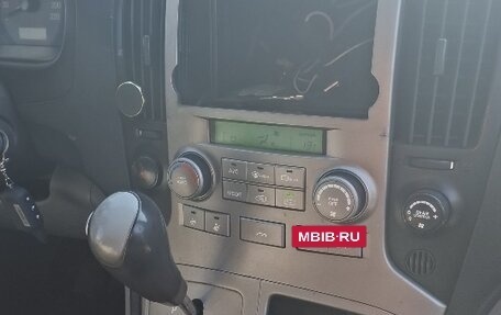 Hyundai Grand Starex Grand Starex I рестайлинг 2, 2009 год, 850 000 рублей, 6 фотография
