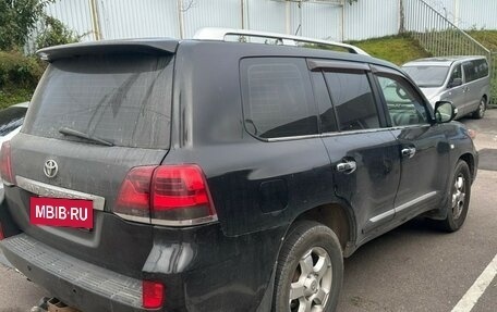 Toyota Land Cruiser 200, 2008 год, 1 990 000 рублей, 4 фотография