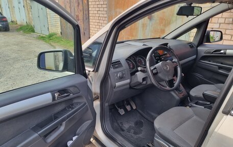 Opel Zafira B, 2011 год, 700 000 рублей, 10 фотография
