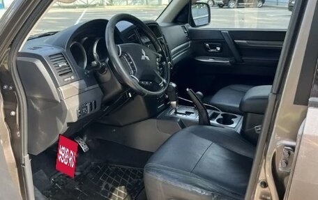 Mitsubishi Pajero IV, 2014 год, 2 400 000 рублей, 8 фотография