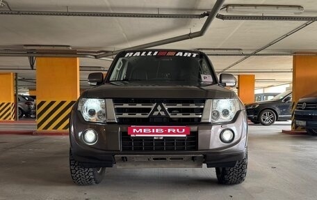 Mitsubishi Pajero IV, 2014 год, 2 400 000 рублей, 2 фотография