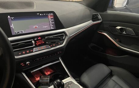 BMW 3 серия, 2021 год, 4 800 000 рублей, 9 фотография