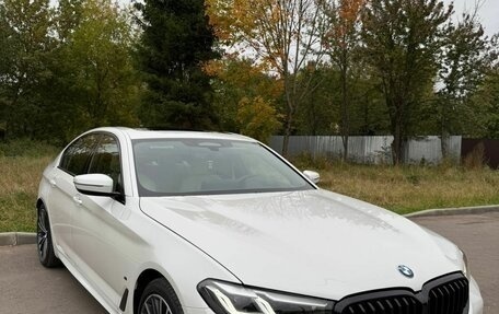 BMW 5 серия, 2022 год, 4 200 000 рублей, 3 фотография