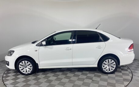 Volkswagen Polo VI (EU Market), 2015 год, 890 000 рублей, 2 фотография