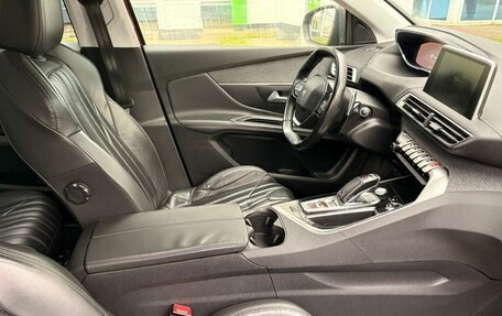 Peugeot 3008 II, 2017 год, 1 590 000 рублей, 10 фотография