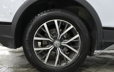 Volkswagen Tiguan II, 2019 год, 2 189 000 рублей, 9 фотография