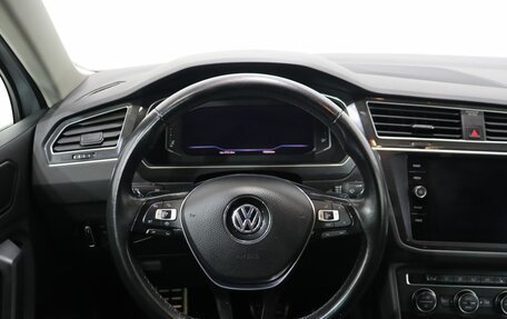 Volkswagen Tiguan II, 2019 год, 2 189 000 рублей, 12 фотография