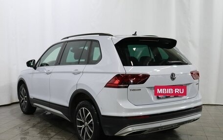 Volkswagen Tiguan II, 2019 год, 2 189 000 рублей, 6 фотография