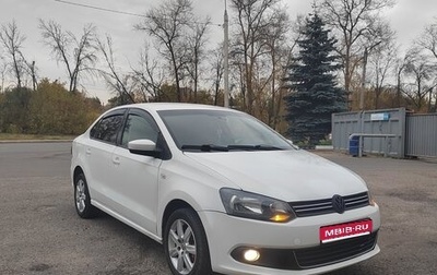Volkswagen Polo VI (EU Market), 2011 год, 560 000 рублей, 1 фотография