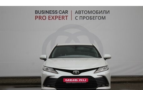 Toyota Camry, 2021 год, 3 125 000 рублей, 2 фотография