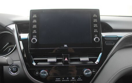 Toyota Camry, 2021 год, 3 125 000 рублей, 25 фотография