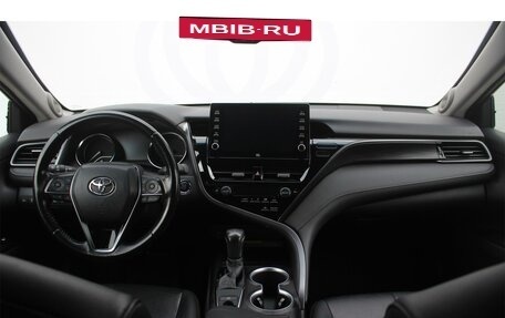 Toyota Camry, 2021 год, 3 125 000 рублей, 31 фотография