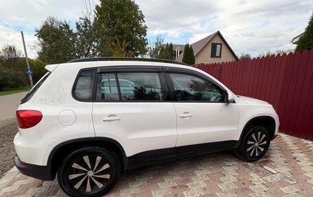Volkswagen Tiguan I, 2011 год, 900 000 рублей, 5 фотография