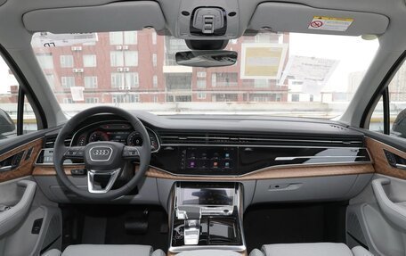 Audi Q7, 2025 год, 10 661 000 рублей, 10 фотография