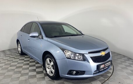 Chevrolet Cruze II, 2011 год, 790 000 рублей, 7 фотография