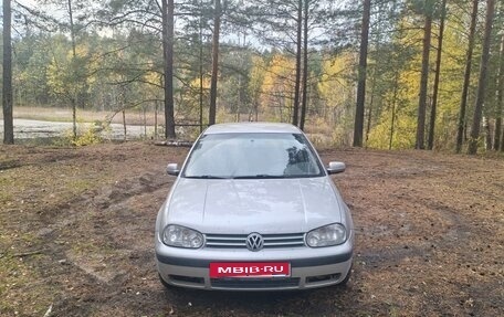 Volkswagen Golf IV, 2001 год, 250 000 рублей, 3 фотография
