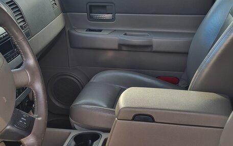Dodge Durango II, 2005 год, 1 490 000 рублей, 12 фотография