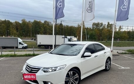 Honda Accord VIII рестайлинг, 2011 год, 1 599 000 рублей, 2 фотография