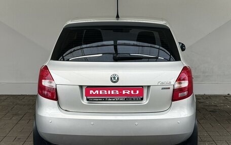 Skoda Fabia II, 2012 год, 850 000 рублей, 3 фотография