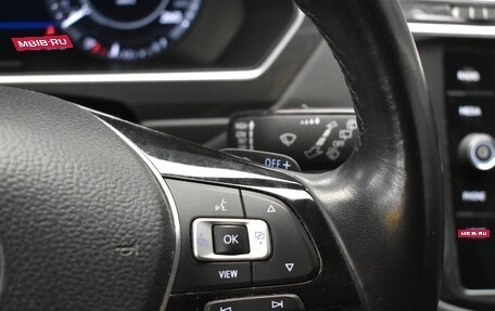 Volkswagen Tiguan II, 2018 год, 2 190 000 рублей, 25 фотография