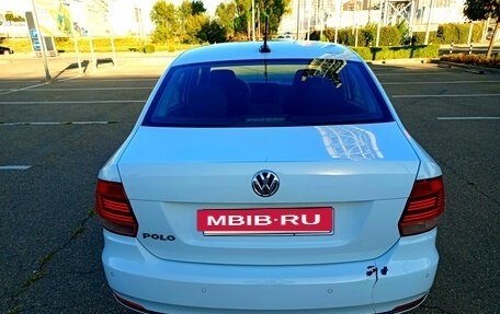 Volkswagen Polo VI (EU Market), 2017 год, 930 000 рублей, 2 фотография