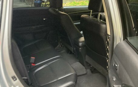 Mitsubishi Outlander III рестайлинг 3, 2018 год, 2 100 000 рублей, 12 фотография