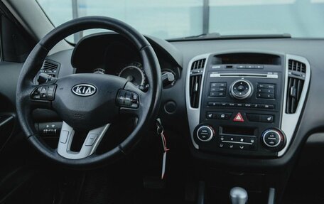 KIA cee'd I рестайлинг, 2011 год, 732 000 рублей, 10 фотография