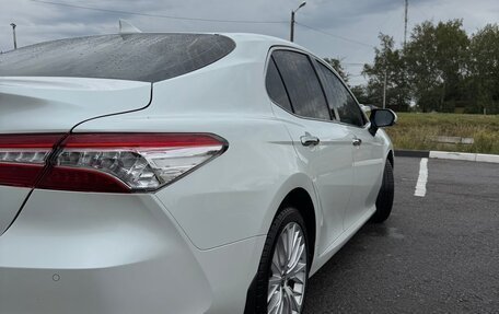 Toyota Camry, 2020 год, 3 100 000 рублей, 5 фотография