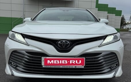 Toyota Camry, 2020 год, 3 100 000 рублей, 3 фотография