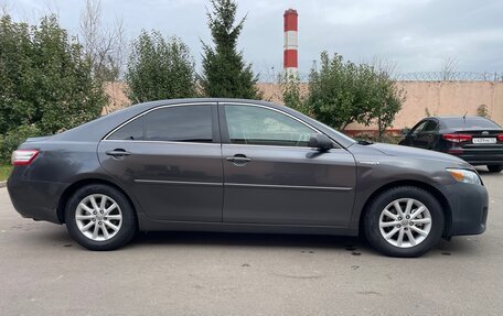 Toyota Camry, 2010 год, 950 000 рублей, 4 фотография