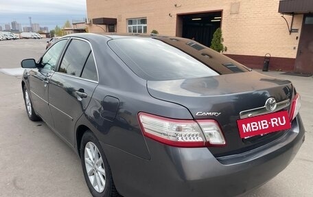Toyota Camry, 2010 год, 950 000 рублей, 7 фотография