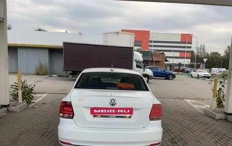 Volkswagen Polo VI (EU Market), 2017 год, 980 000 рублей, 2 фотография