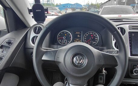 Volkswagen Tiguan I, 2010 год, 750 000 рублей, 13 фотография