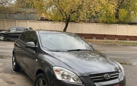 KIA cee'd I рестайлинг, 2008 год, 575 000 рублей, 2 фотография