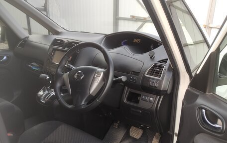 Nissan Serena IV, 2013 год, 1 390 000 рублей, 12 фотография