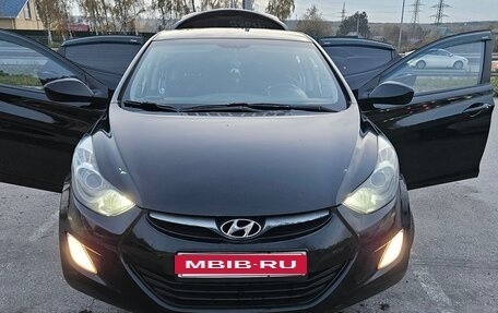 Hyundai Elantra V, 2011 год, 710 000 рублей, 2 фотография