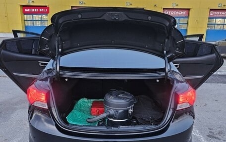 Hyundai Elantra V, 2011 год, 710 000 рублей, 12 фотография