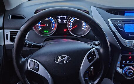 Hyundai Elantra V, 2011 год, 710 000 рублей, 28 фотография